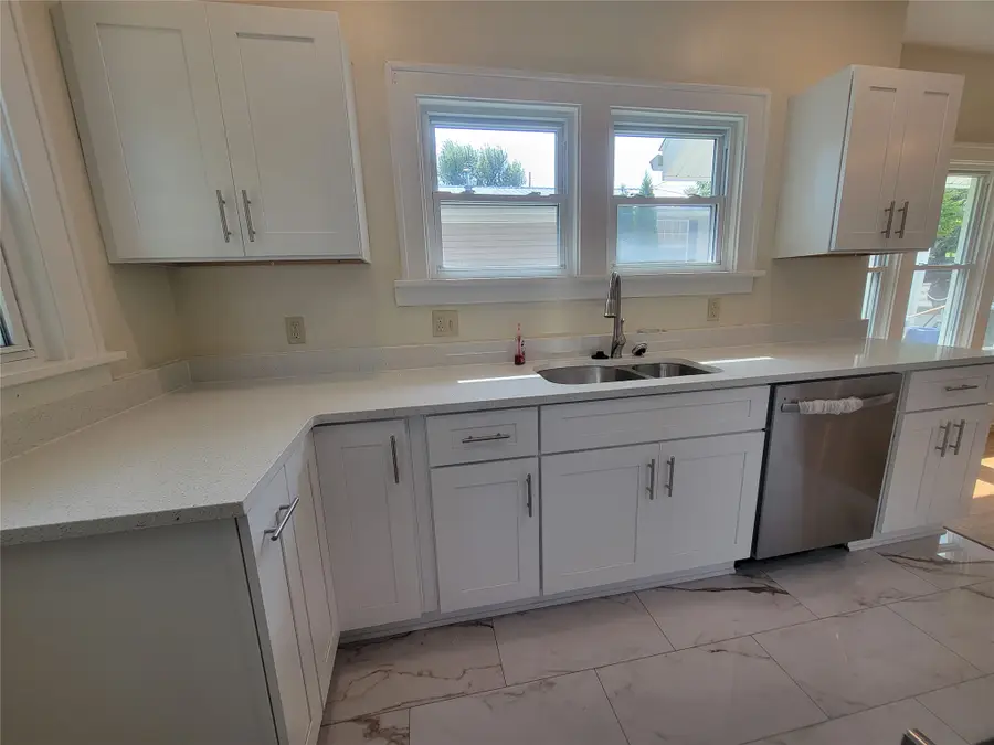 3723 Court Avenue, Erie, PA 16506 - #2