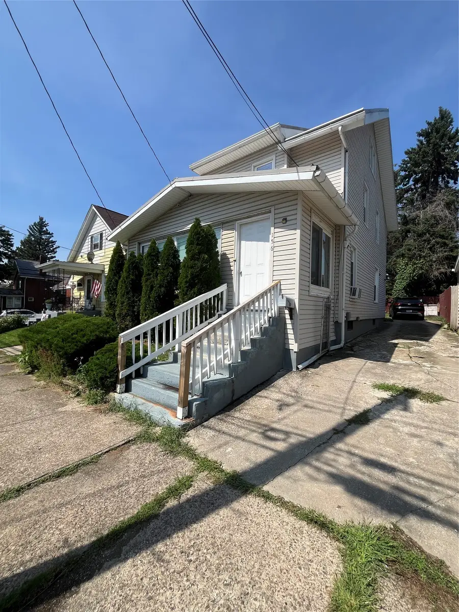 156 E 29th Street, Erie, PA 16504 - #2
