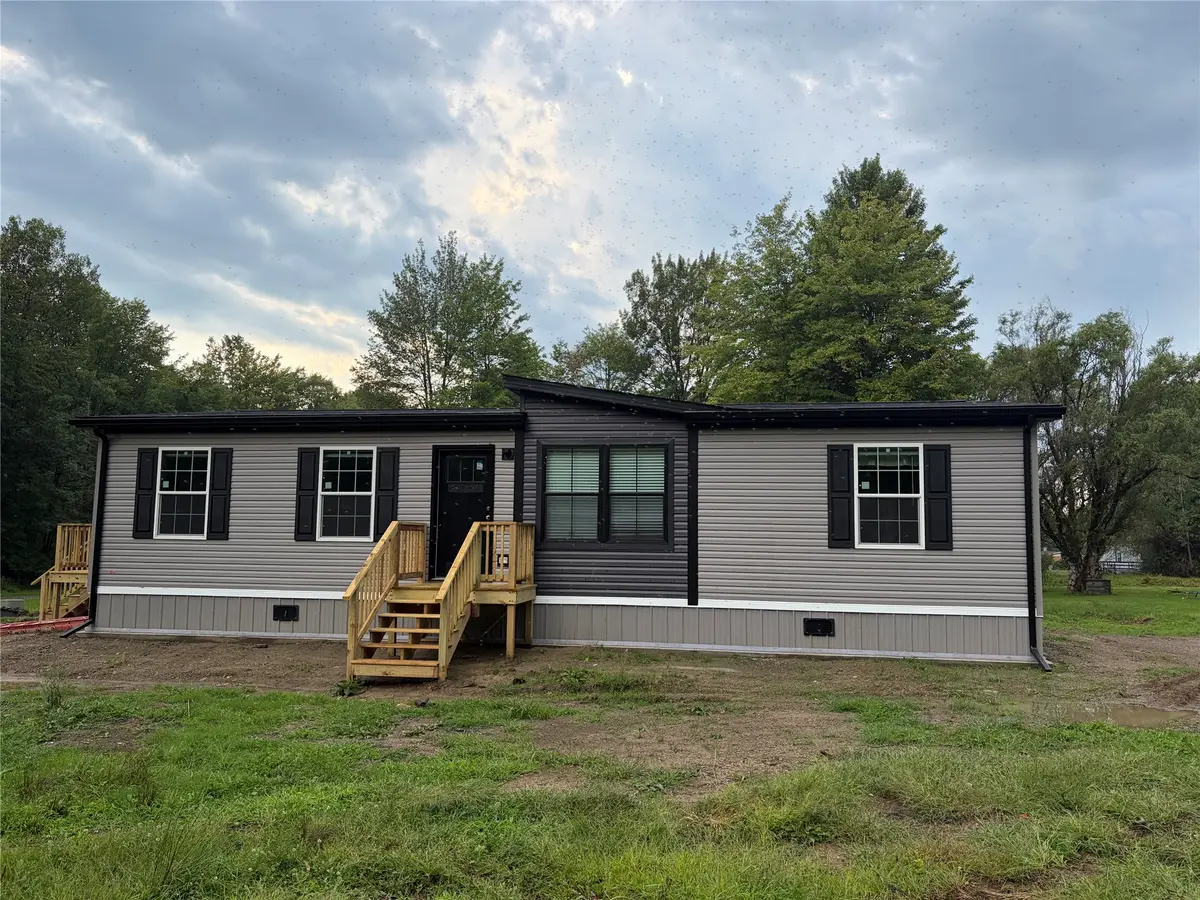 1990 Sunrise Drive, Jamestown, PA 16134 - #1