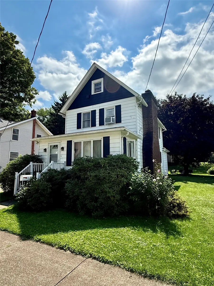 5 Wellington Street, North East, PA 16428 - #3