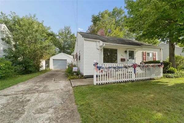951 W 34th Street, Erie, PA 16508
