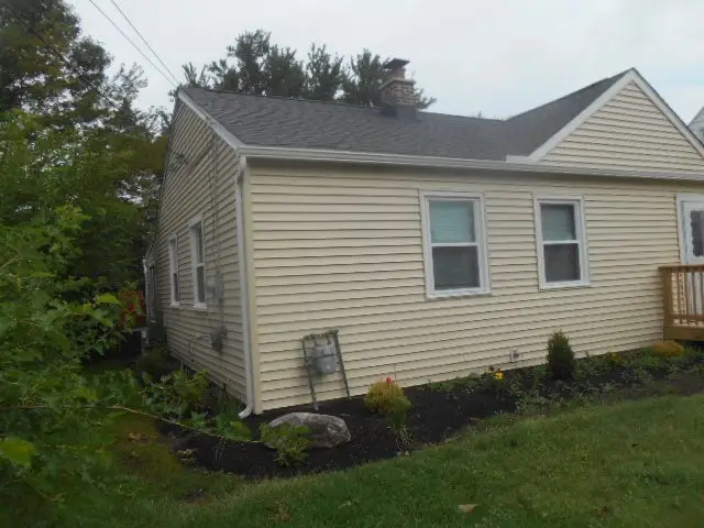 1050 W 39th Street, Erie, PA 16509 - #2