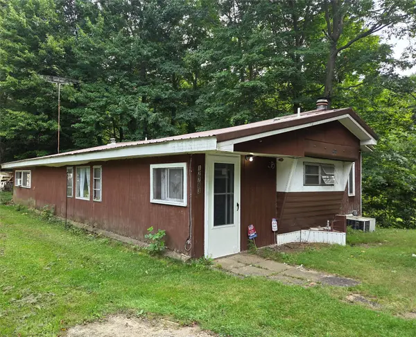 12783 W Lake Road, East Springfield, PA 16411