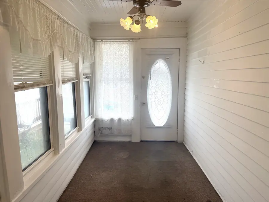 708 W 26th Street, Erie, PA 16508 - #2