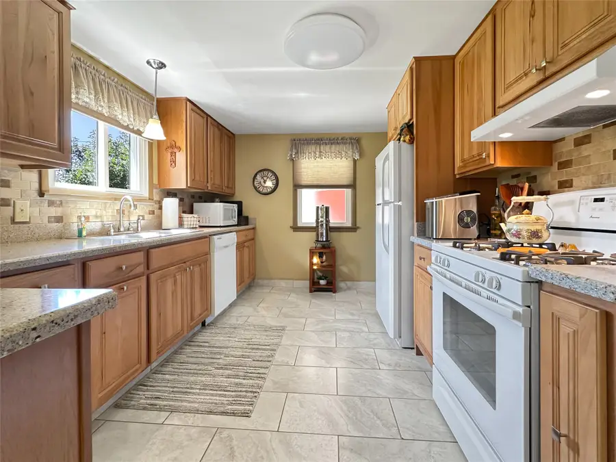 2921 Hershey Road, Erie, PA 16506 - #3