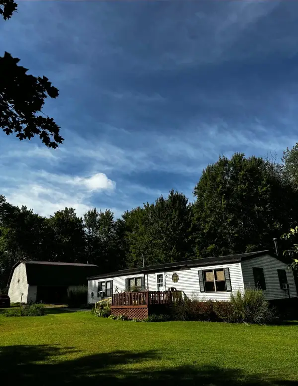 18033 N Richmond Road, Cambridge, PA 16403