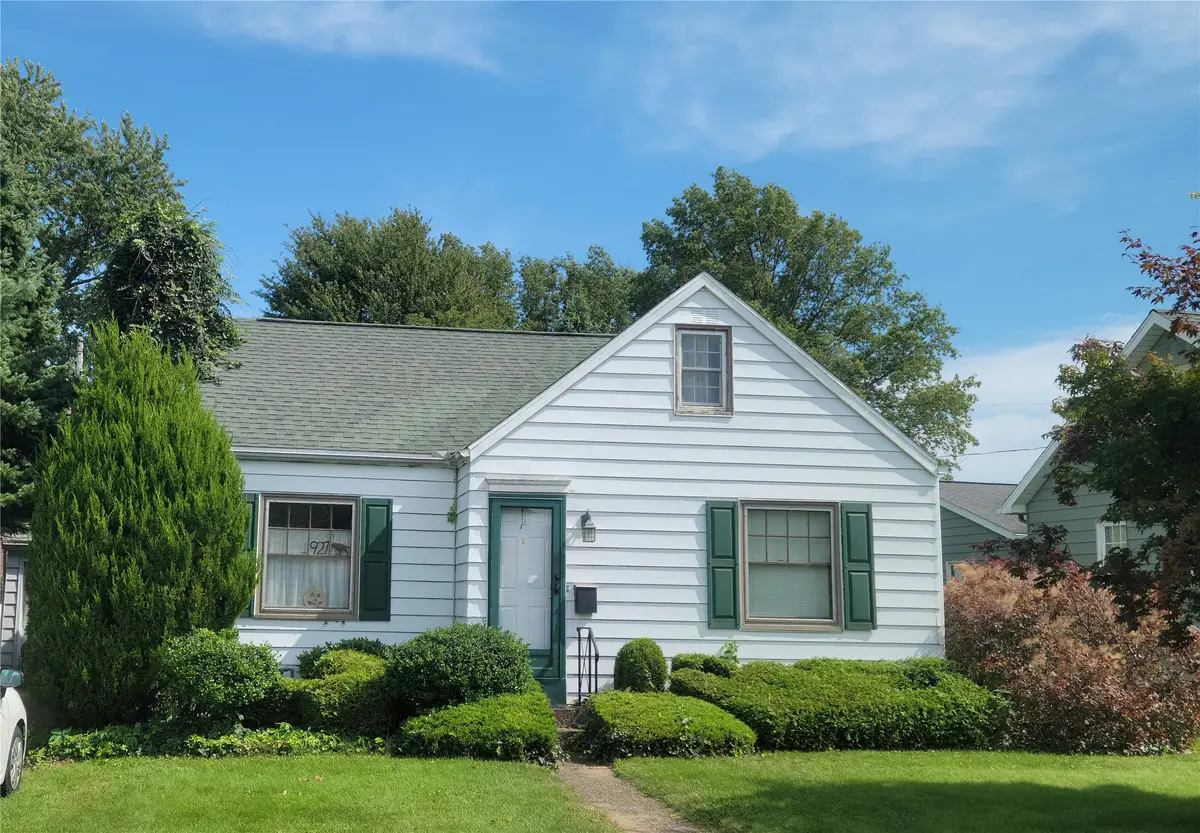 927 Grant Avenue, Erie, PA 16505 - #1