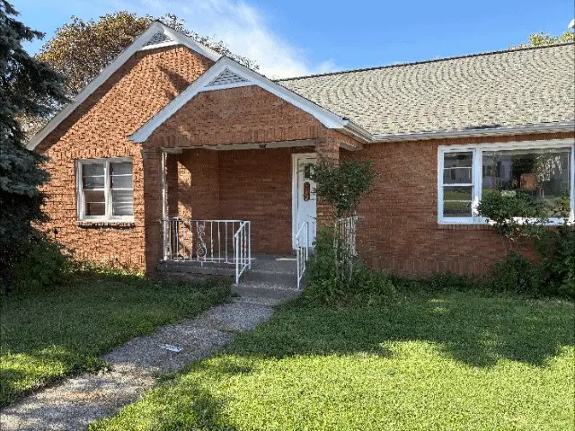 312 E 38th Street, Erie, PA 16504 - #1