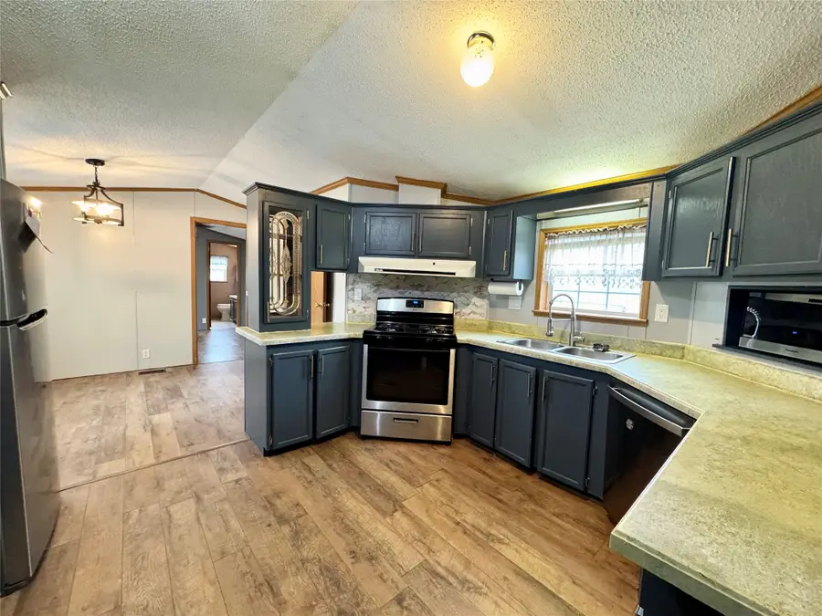 233 Apache Avenue, Corry, PA 16407 - #2