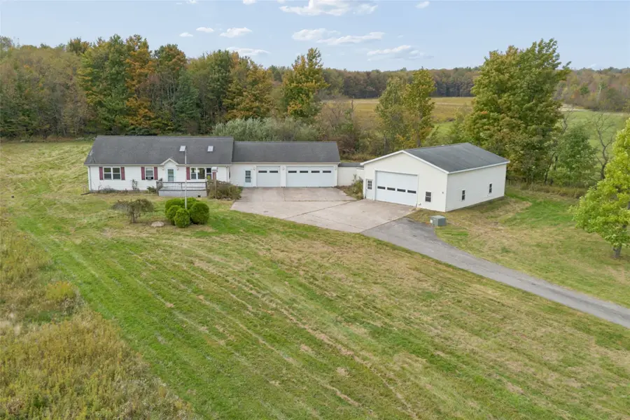 10046 New Road, North East, PA 16428 - #2