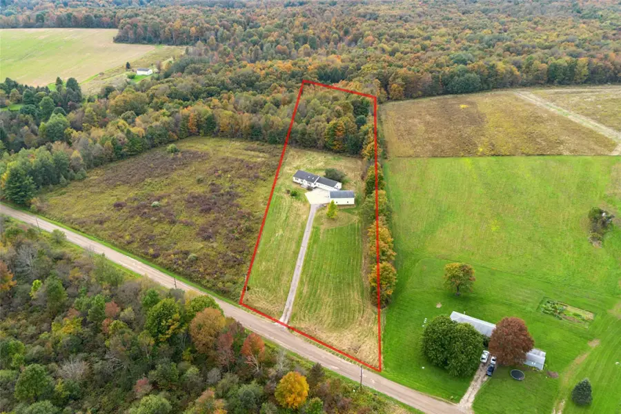 10046 New Road, North East, PA 16428 - #3