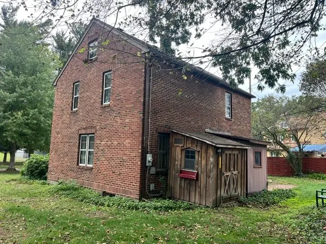 519 Delaware Avenue, Erie, PA 16505 - #3