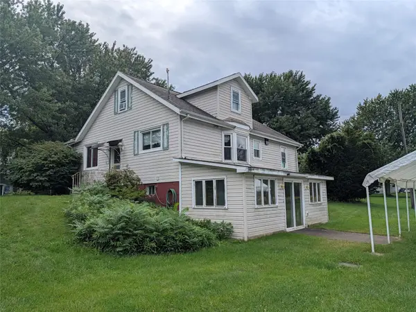 8010 W Lake Road, Fairview, PA 16415