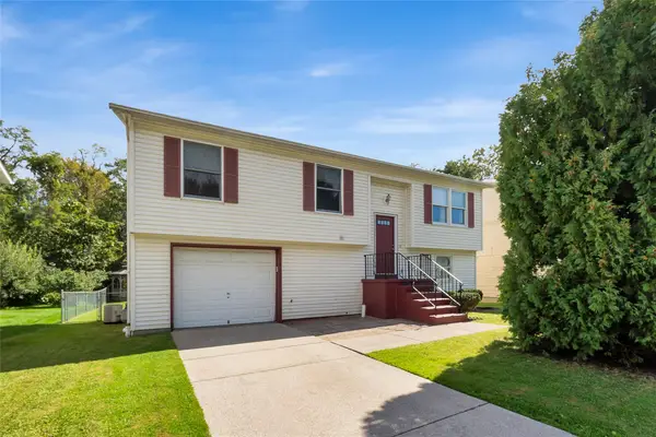 1711 Perennial Way, Erie, PA 16510