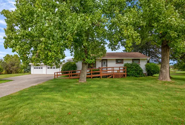 10986 W Law Road, North East, PA 16428