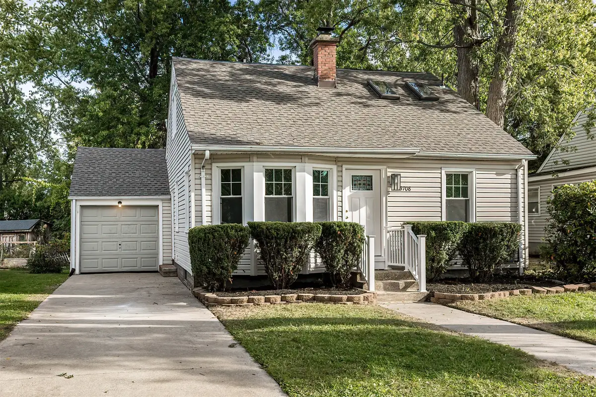 3708 Iroquois Avenue, Lawrence Park, PA 16511 - #1