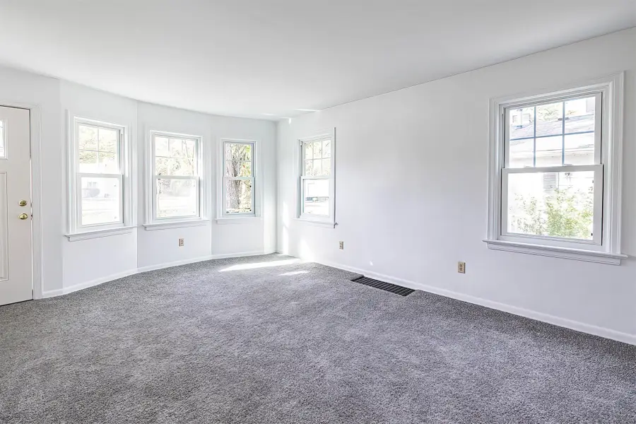 3708 Iroquois Avenue, Lawrence Park, PA 16511 - #3