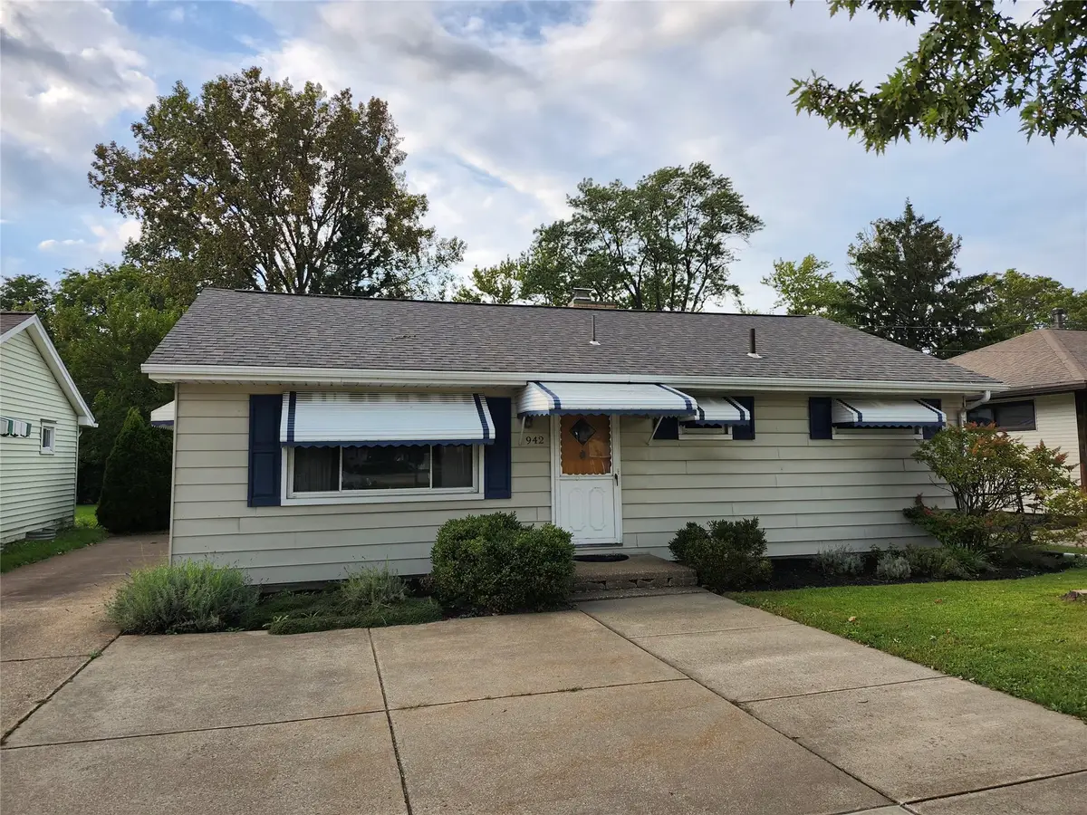 942 W 38th Street, Erie, PA 16508 - #1