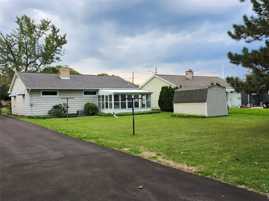 942 W 38th Street, Erie, PA 16508 - #2