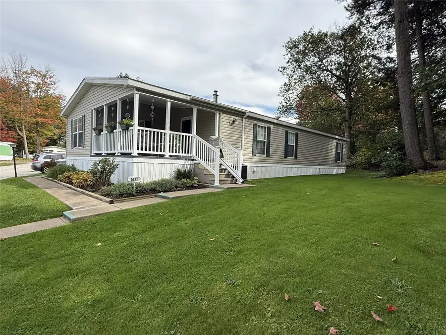 1631 Pinegrove Way, Erie, PA 16509 - #2