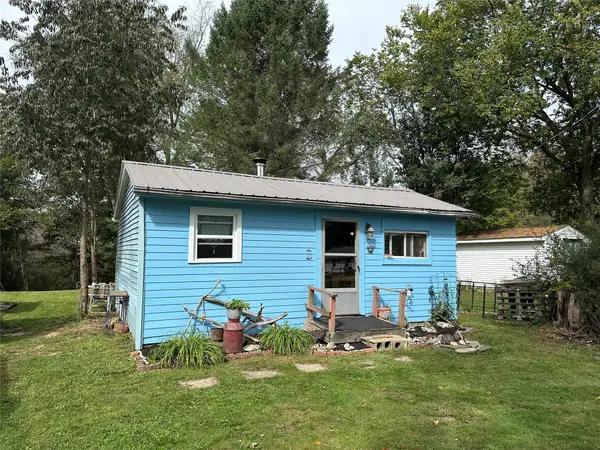 2323 Lakeview Drive, Linesville, PA 16424