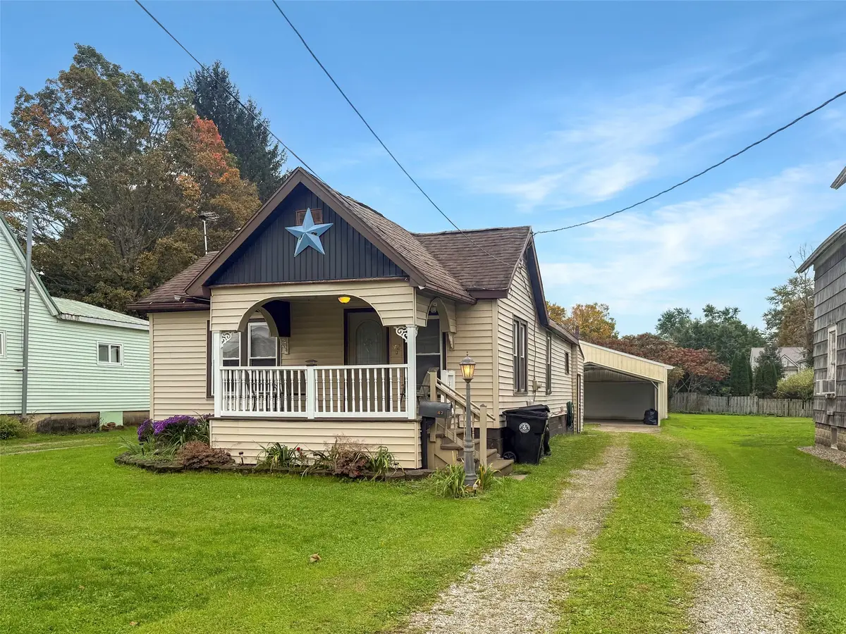 42 E Irving Street, Corry, PA 16407 - #1