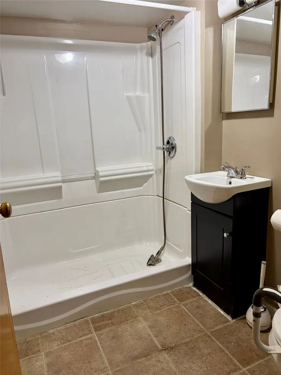 3409 Dynes Avenue, Erie, PA 16510 - #3