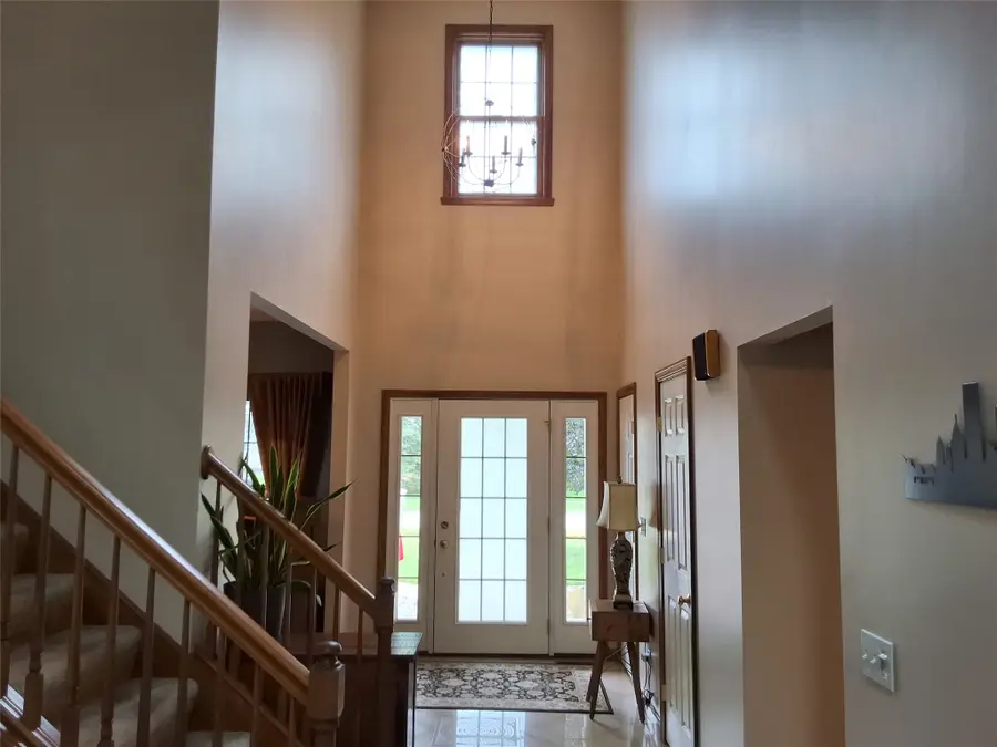5364 Woodland Hills Circle, Millcreek, PA 16509 - #3
