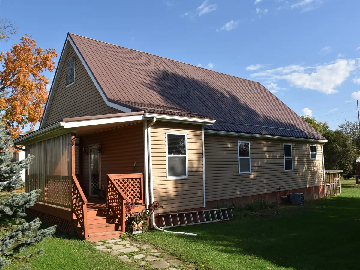 6668 Main Street, Hartstown, PA 16131 - #1