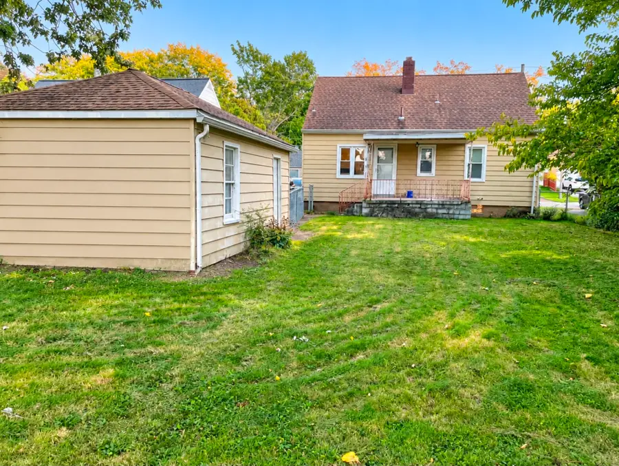 624 E 31st Street, Erie, PA 16504 - #3