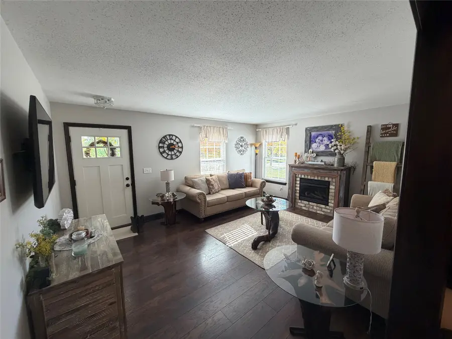 3030 Valley View Circle, Erie, PA 16509 - #3
