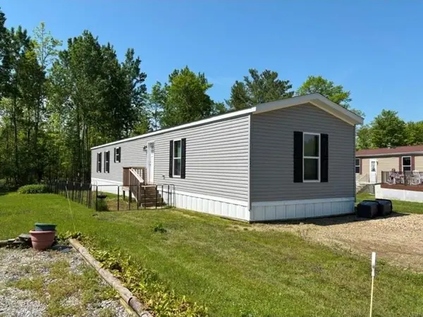 123 Primrose Lane, Edinboro, PA 16412