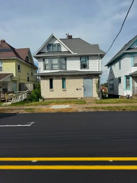 206 E 26th Street, Erie, PA 16504 - #2