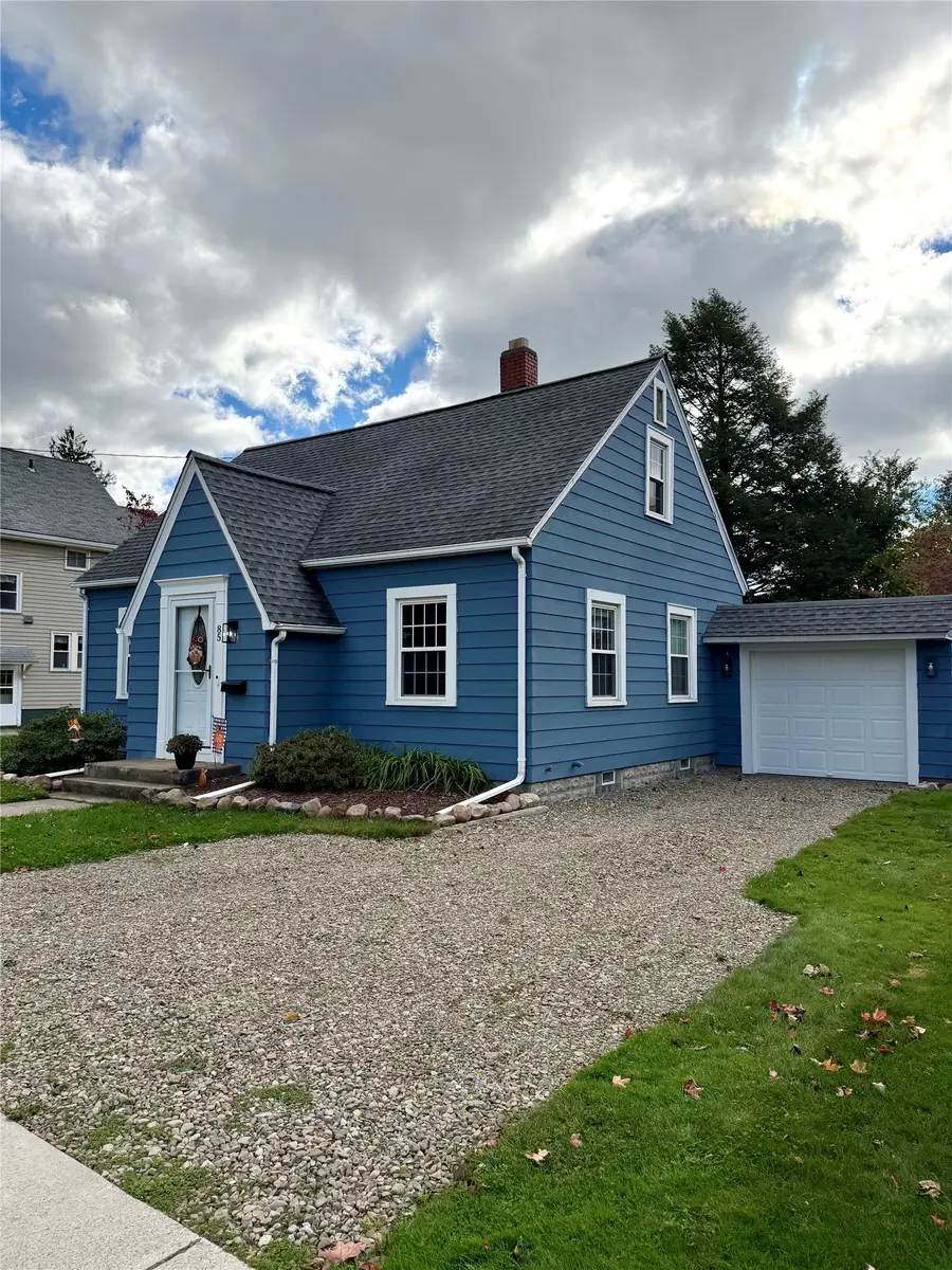85 E Division Street, North East, PA 16428 - #3