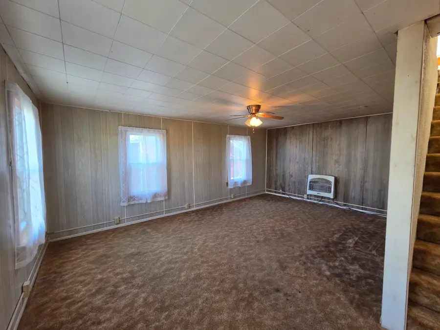 238 W Smith Street, Corry, PA 16407 - #2
