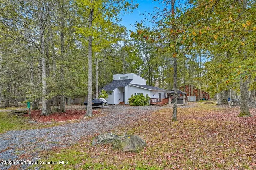 1045 Mountain Top Drive, Lake Ariel, PA 18436 - Image #3