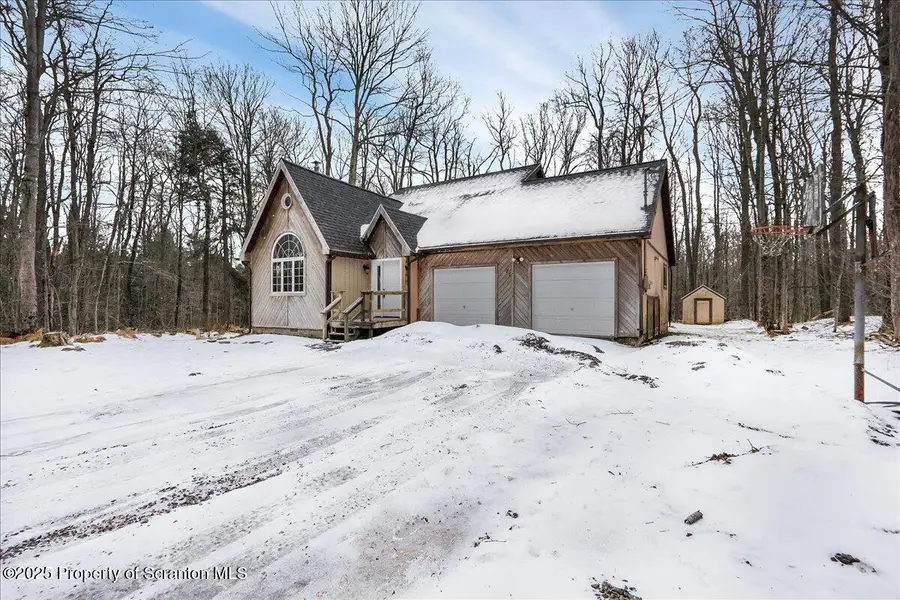 1103 Apache Trail, Gouldsboro, PA 18424 - Image #2