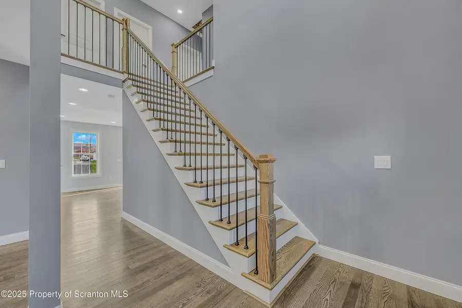 11 Riverview Drive, Jessup, PA 18434 - Image #2