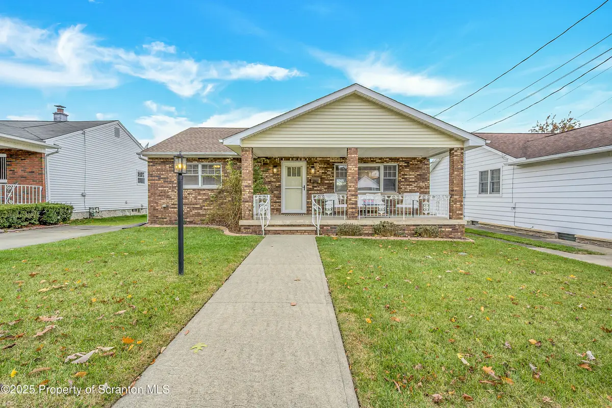 3742 Laurel Avenue, Moosic, PA 18507 - Image #1