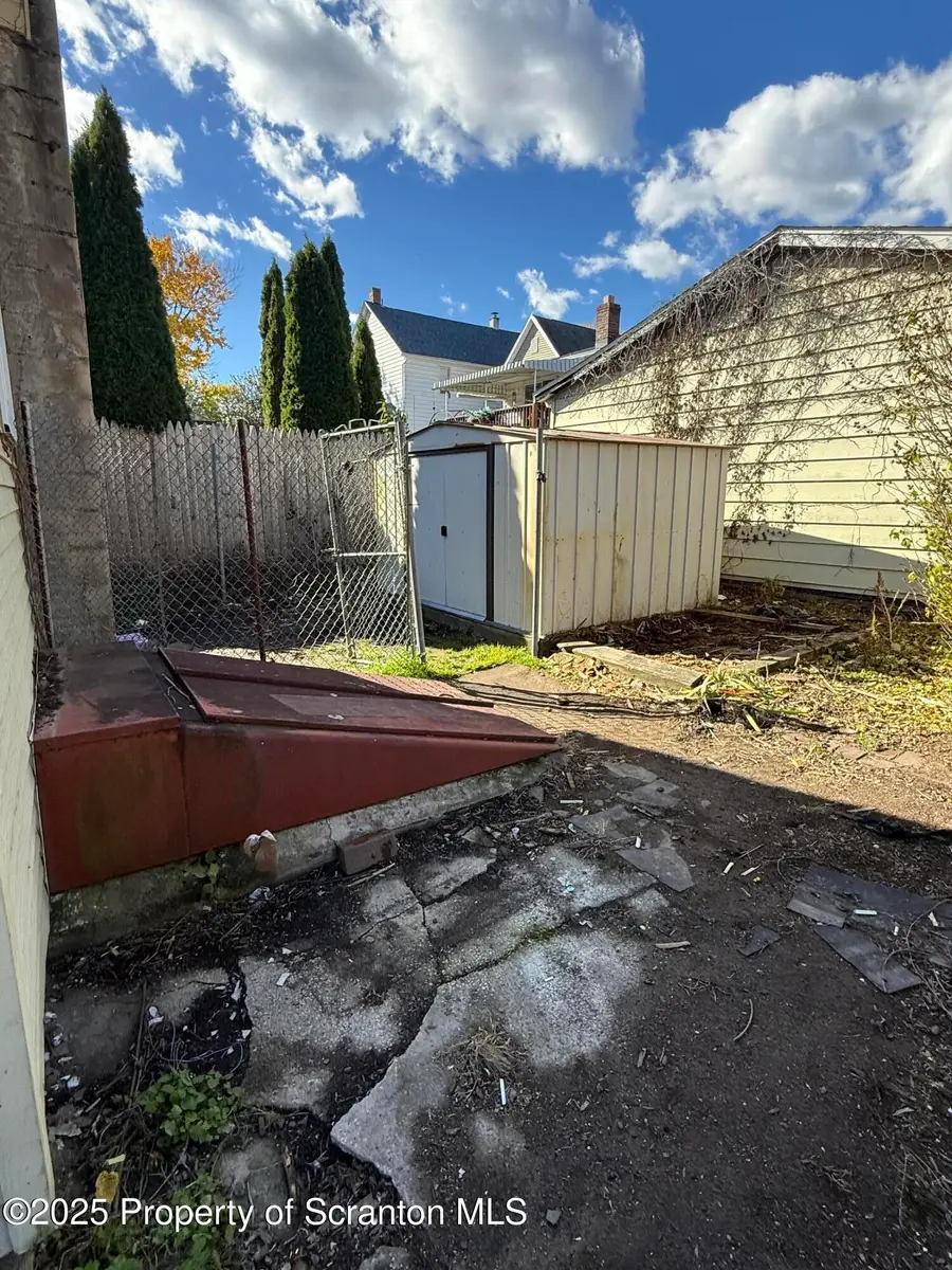 817 Lincoln Street, Dickson City, PA 18519 - Image #3