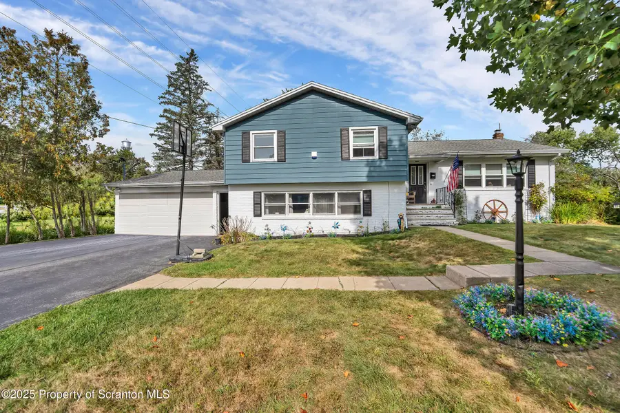 1018 Sleepy Hollow Road, Clarks Summit, PA 18411 - Image #2