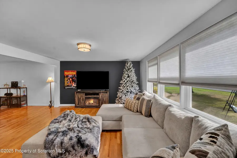 1018 Sleepy Hollow Road, Clarks Summit, PA 18411 - Image #3