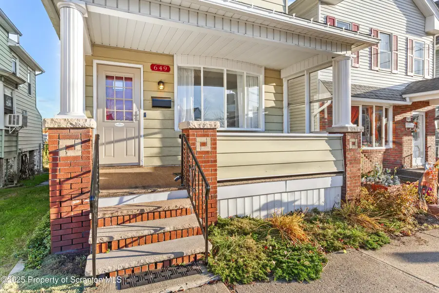 649 N Franklin Street, Wilkes Barre, PA 18702 - Image #2
