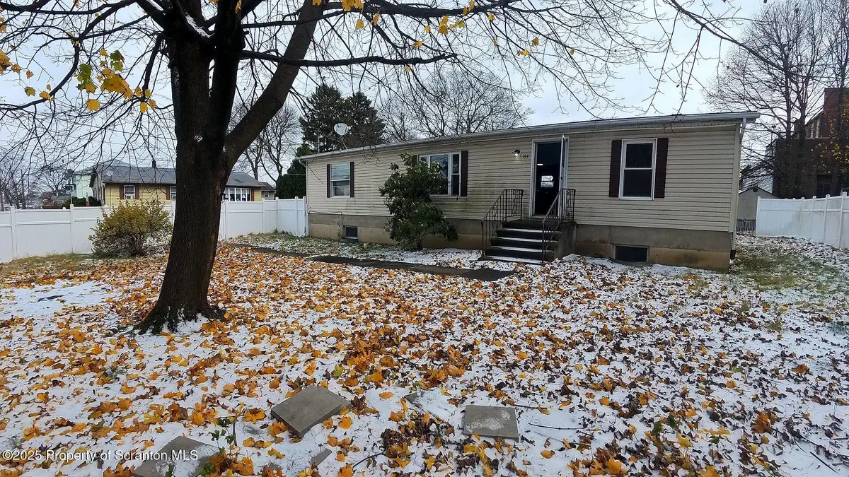 193 S Cedar Street, Hazleton, PA 18201 - Image #1