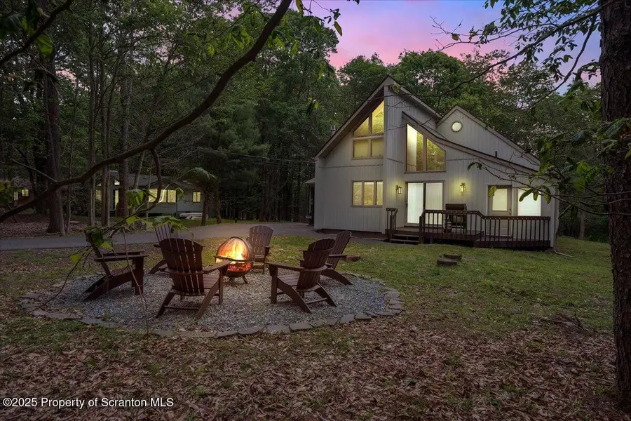 74 Mildred Drive, Clifton Township, PA 18424 - Image #2