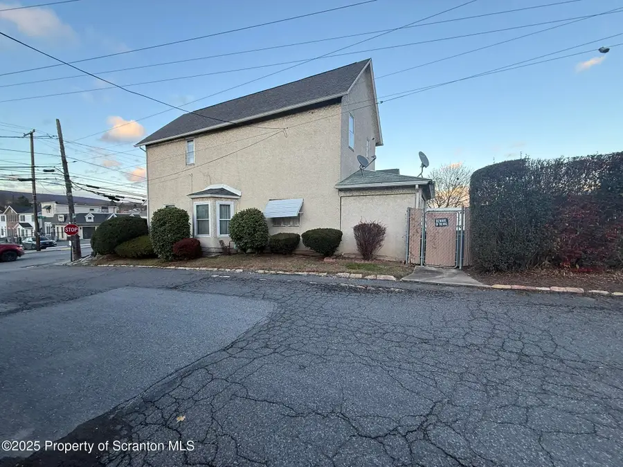 1121 S Main Street, Taylor, PA 18517 - Image #3