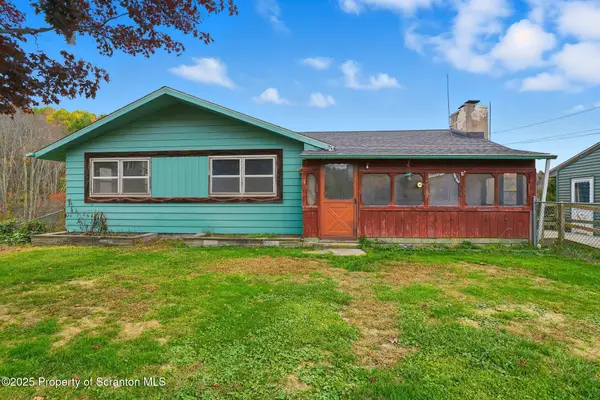 330 Pedrick Road, Nicholson, PA 18446