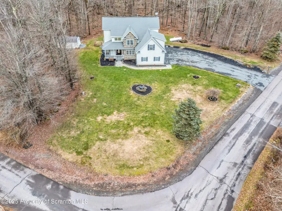 125 Constitution Drive, Covington Township, PA 18444 - Image #3