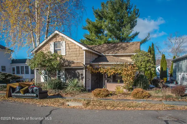 140 Cemetery Street, Archbald, PA 18403