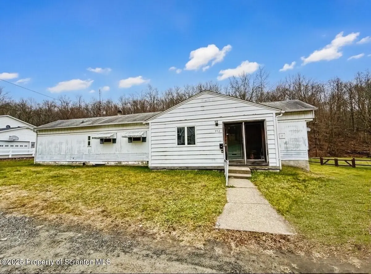 952 N Main Street, Fell Township, PA 18407 - Image #1